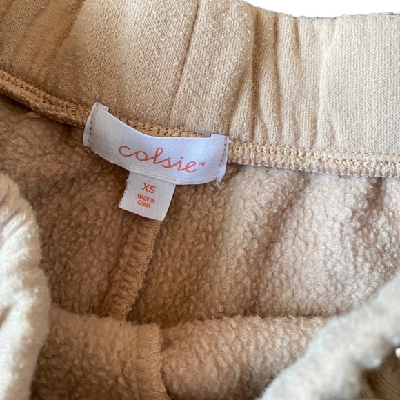 {Colsie} Sweatpant lined Loungewear shorts with elastic waistband - Picture 3 of 4